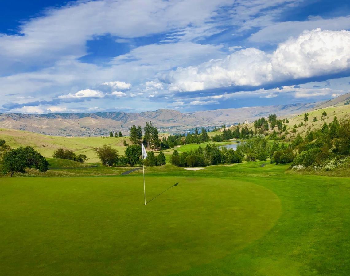 Lakeside Lodge And Suites Chelan Exterior photo